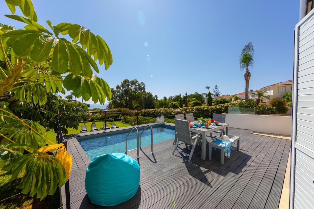 Protaras Sunrise Zen Seafront Villa エクステリア 写真