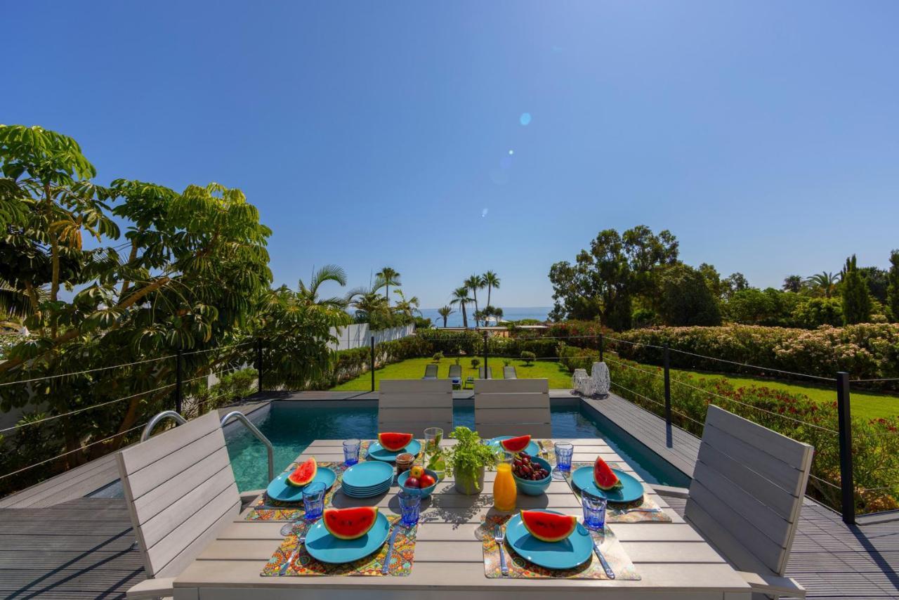 Protaras Sunrise Zen Seafront Villa エクステリア 写真