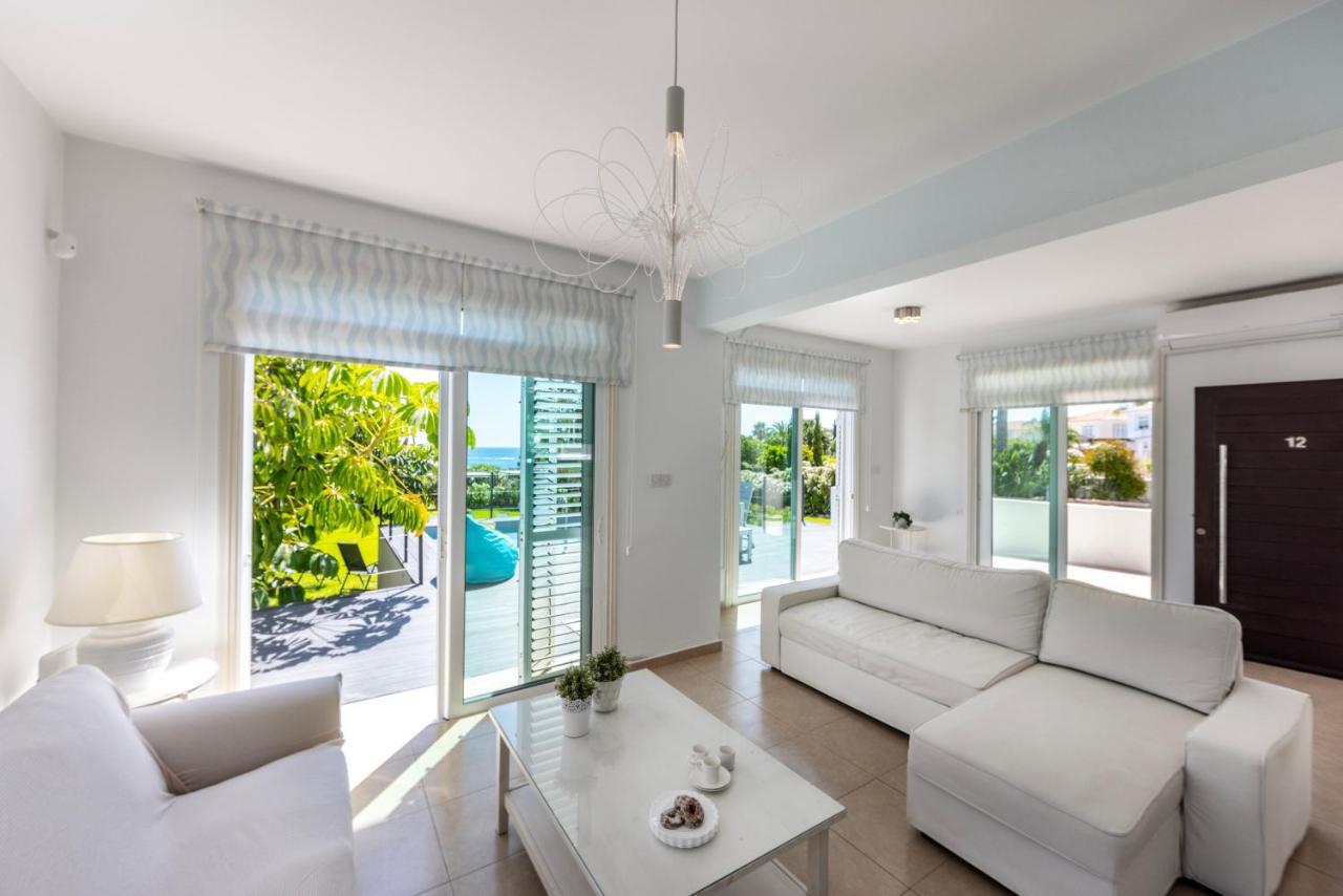 Protaras Sunrise Zen Seafront Villa エクステリア 写真