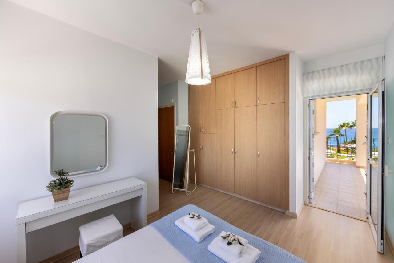 Protaras Sunrise Zen Seafront Villa エクステリア 写真